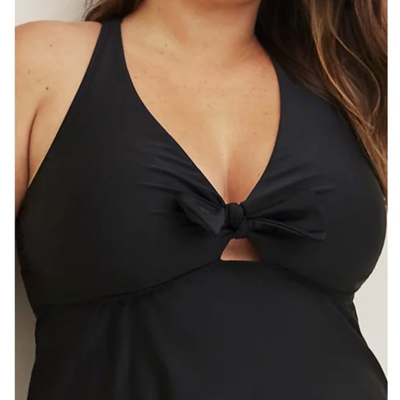 Torrid 4 Black Tankini Swim Top 4X 26 - Picture 2 of 10